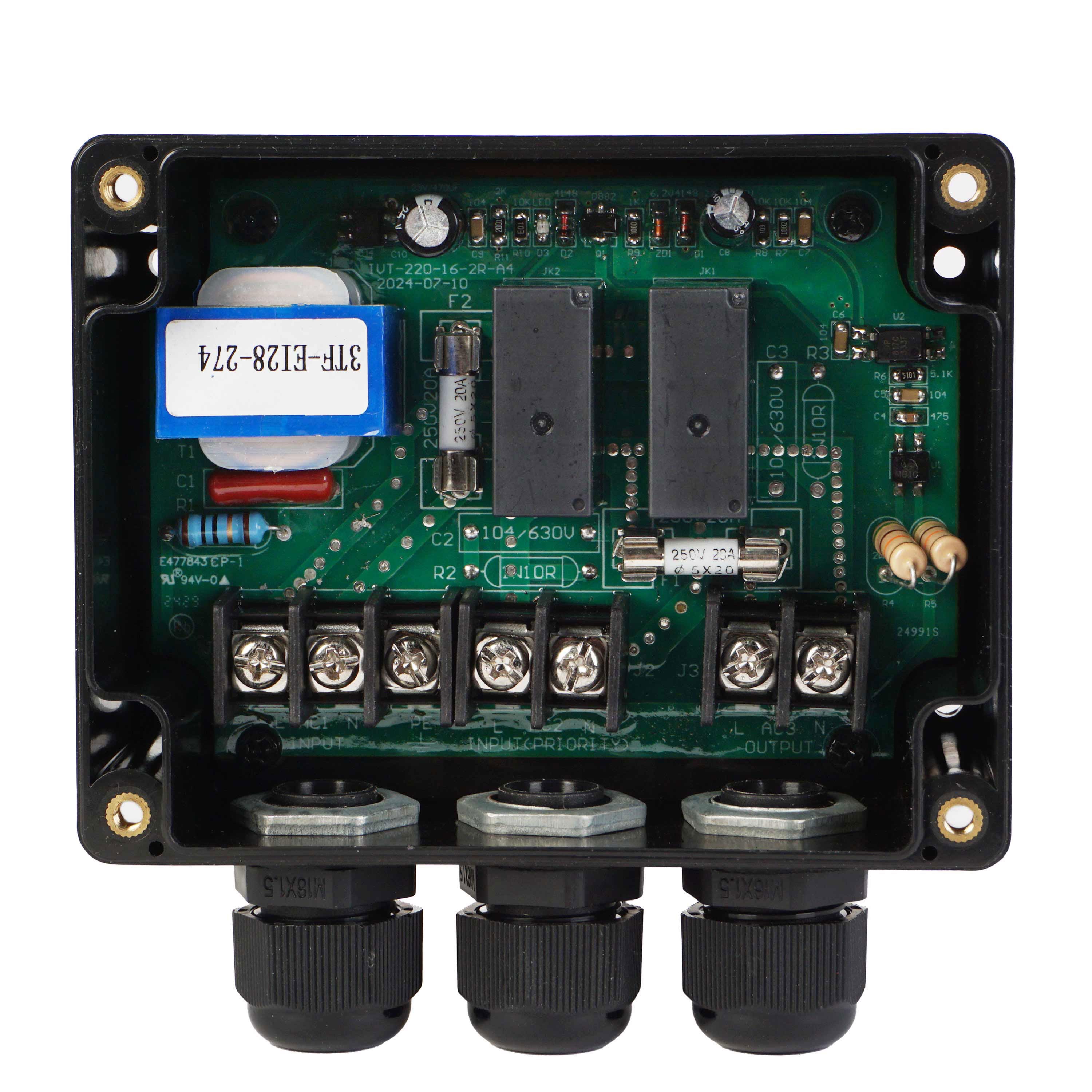 WATTSTUNDE® NVS Changeover Station 16 A Mains Priority Circuit