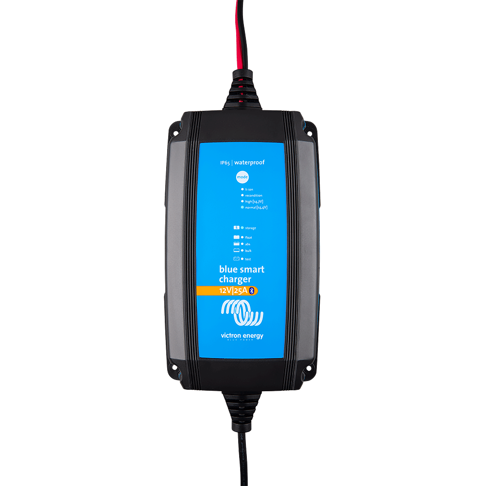 Victron Blue Smart IP65 battery charger Bluetooth 12/25 +DC cable