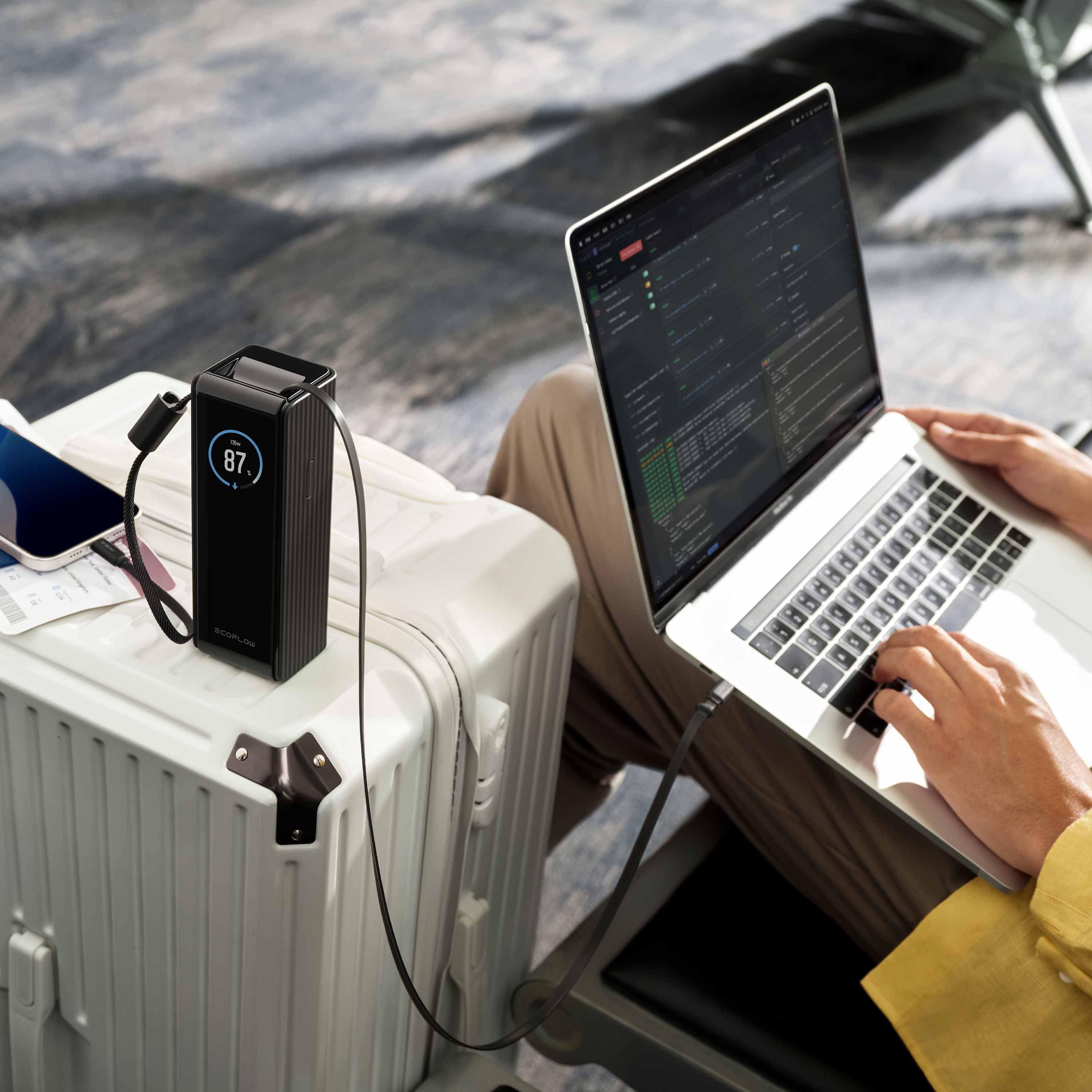 EcoFlow RAPID 25K with integrated cable black